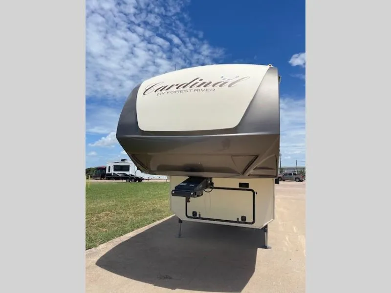 2016 Forest River RV Cardinal 3825FL - Photo 4
