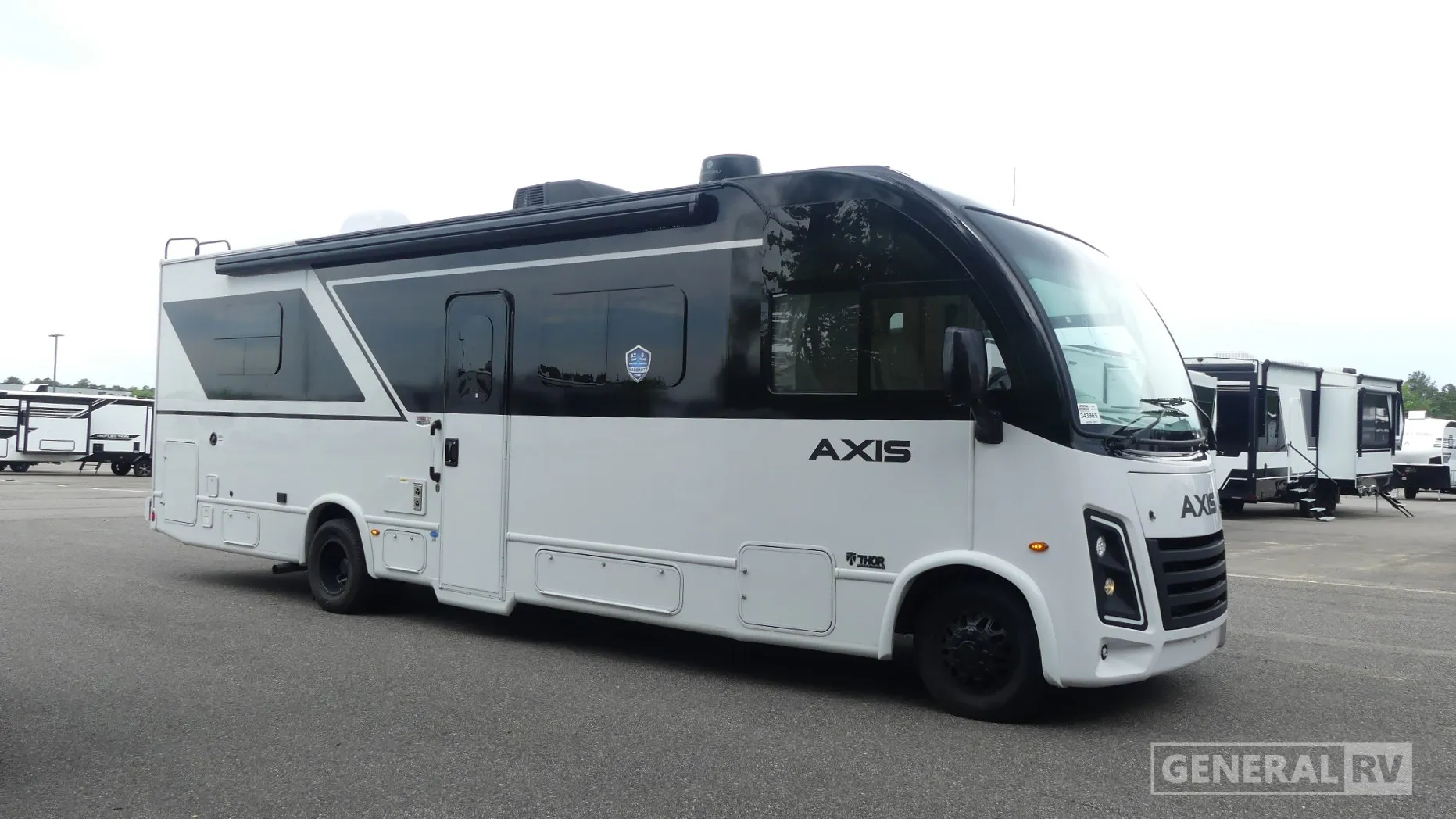 2026 Thor Motor Coach Axis 281 - Photo 2