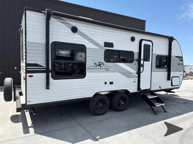 2026 Jayco Jay Flight SLX 210QBW - Photo 4
