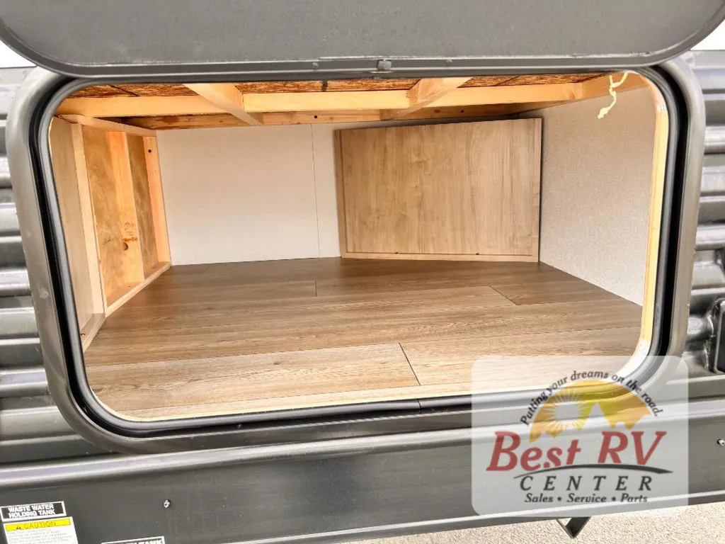2027 Forest River Cherokee Grey Wolf 26KF, Photos photo 37