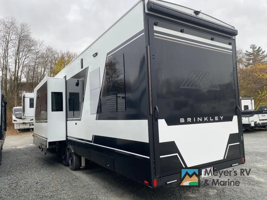 2026 Brinkley Model G 4100, Photos photo 4