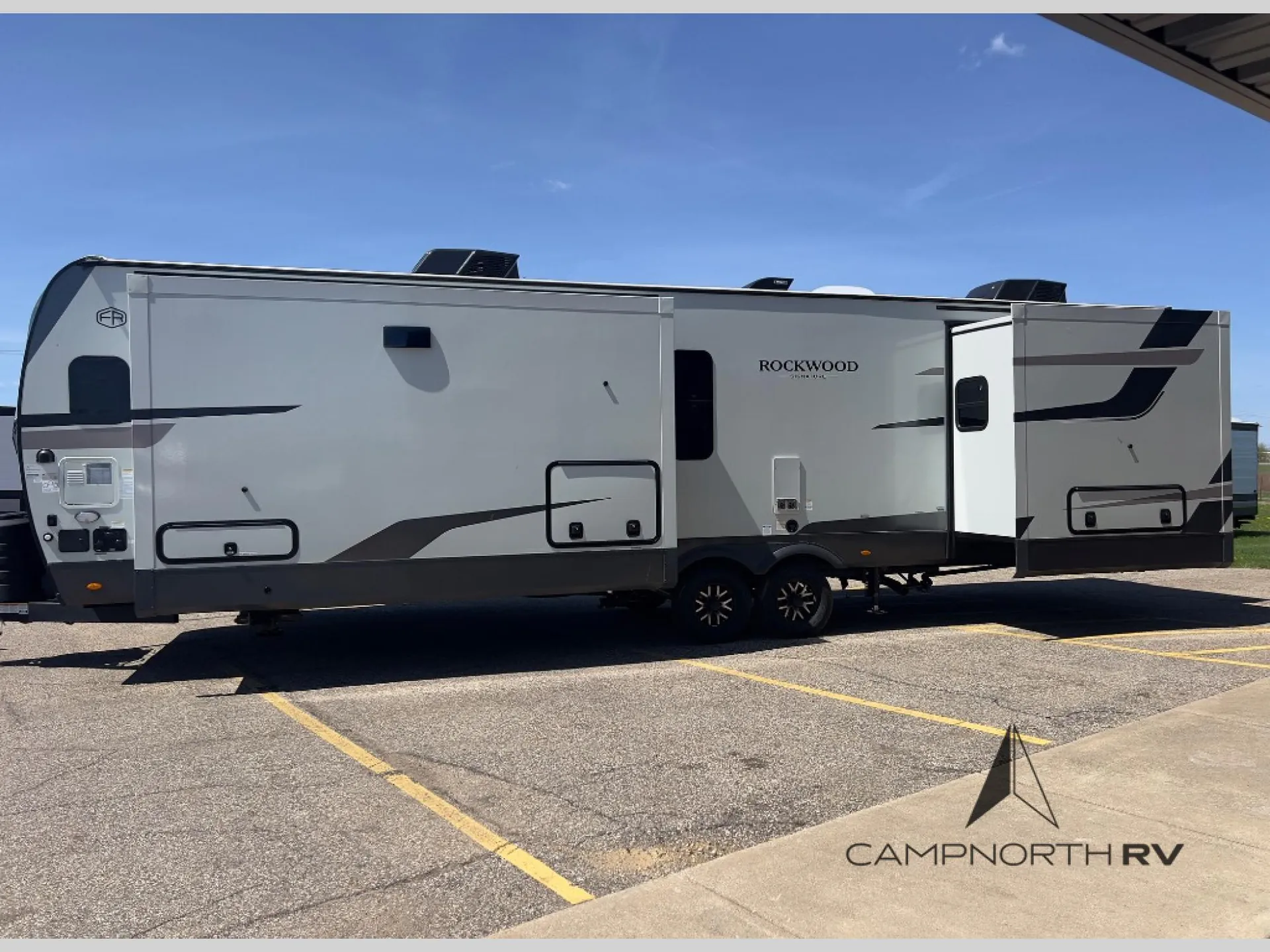 2026 Forest River Rockwood Signature 8339FK - Photo 3