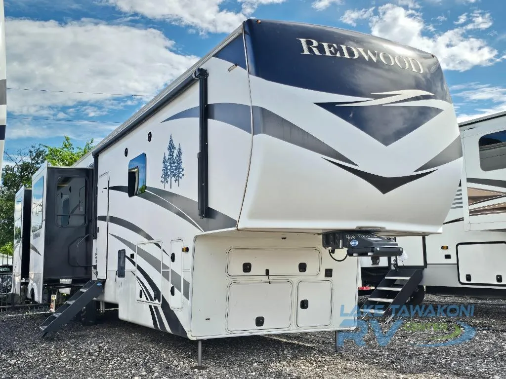 2021 Redwood RV Redwood 4150RD - Photo 2