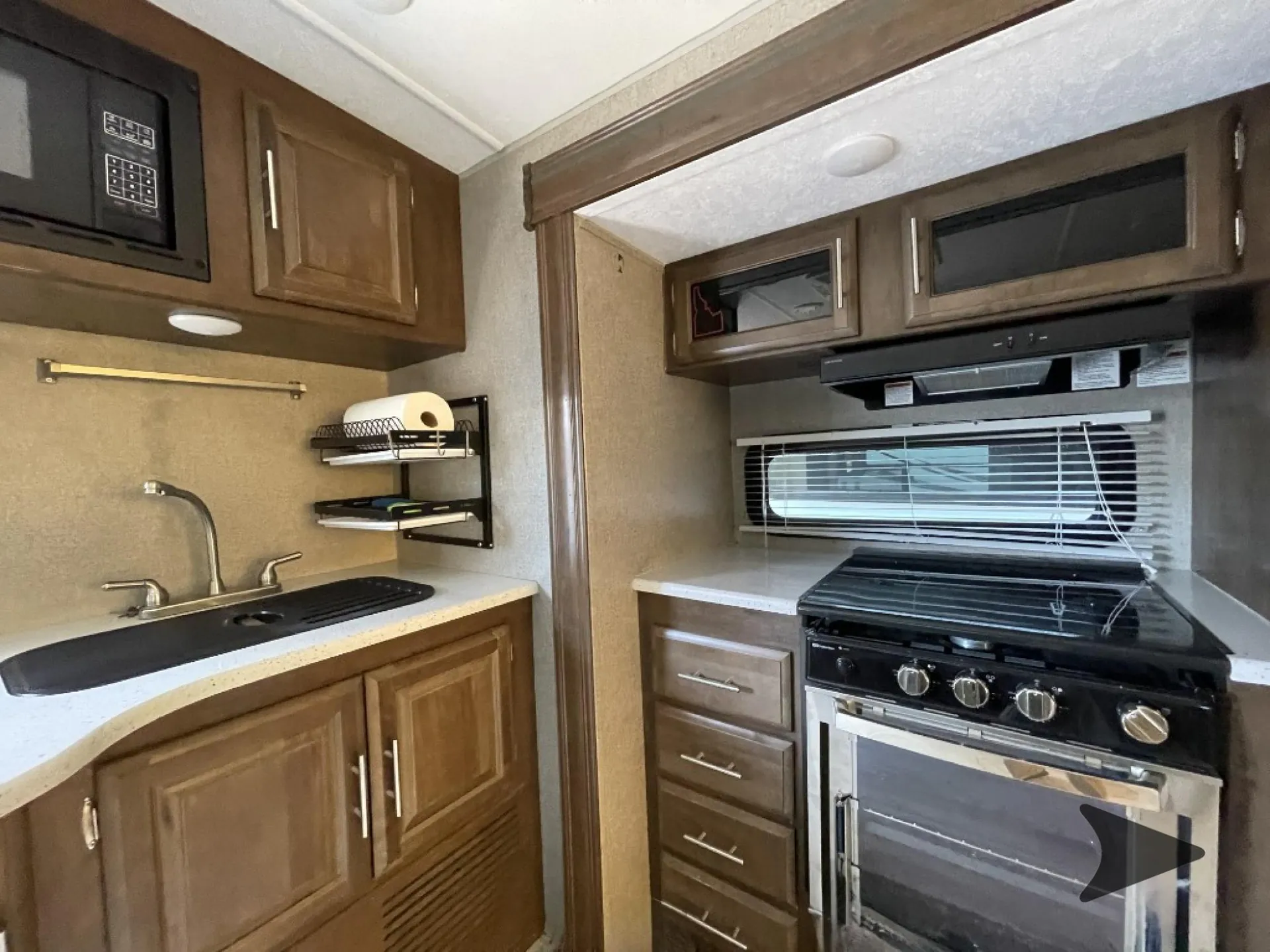 2020 Forest River Rockwood Roo 23FL — Photo 5