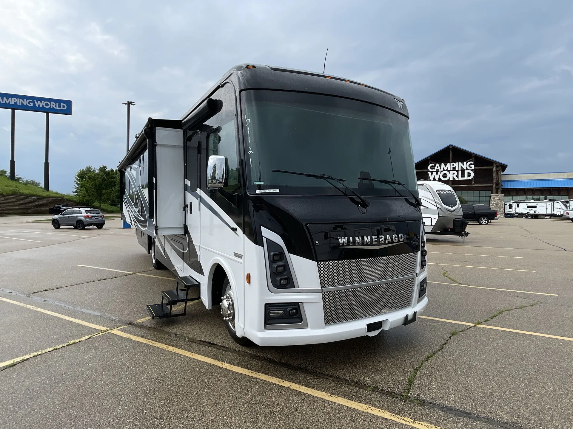2025 Winnebago Sunstar 34R - Photo 2