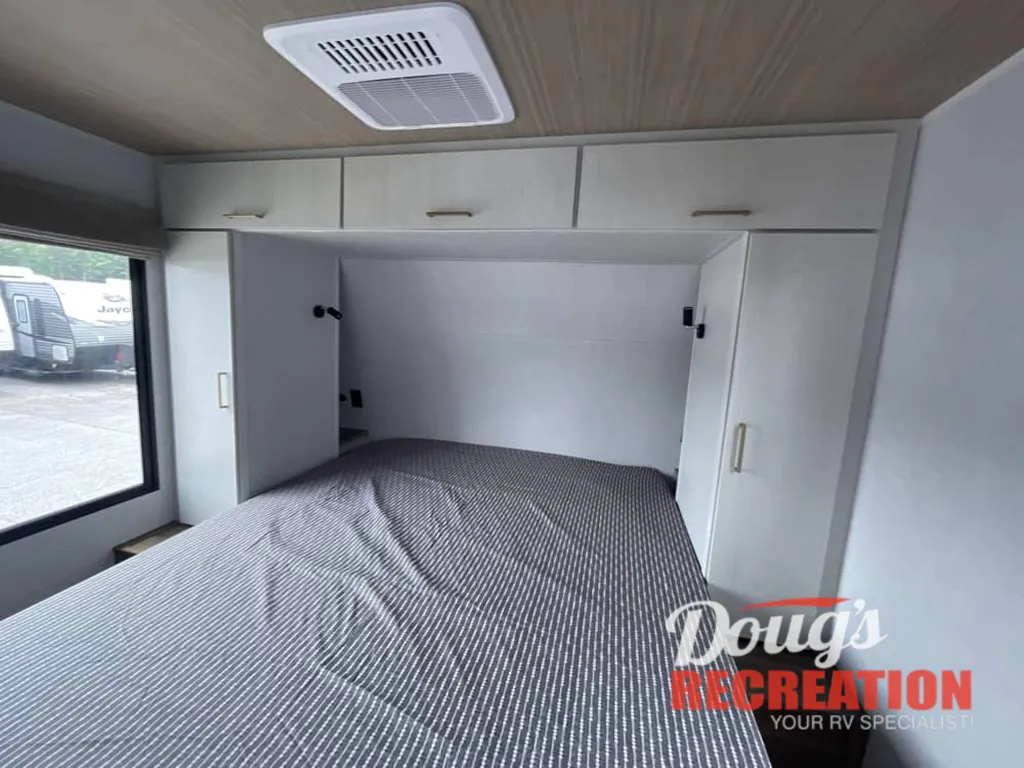 2027 Forest River Vibe 3400BH, Photos photo 15