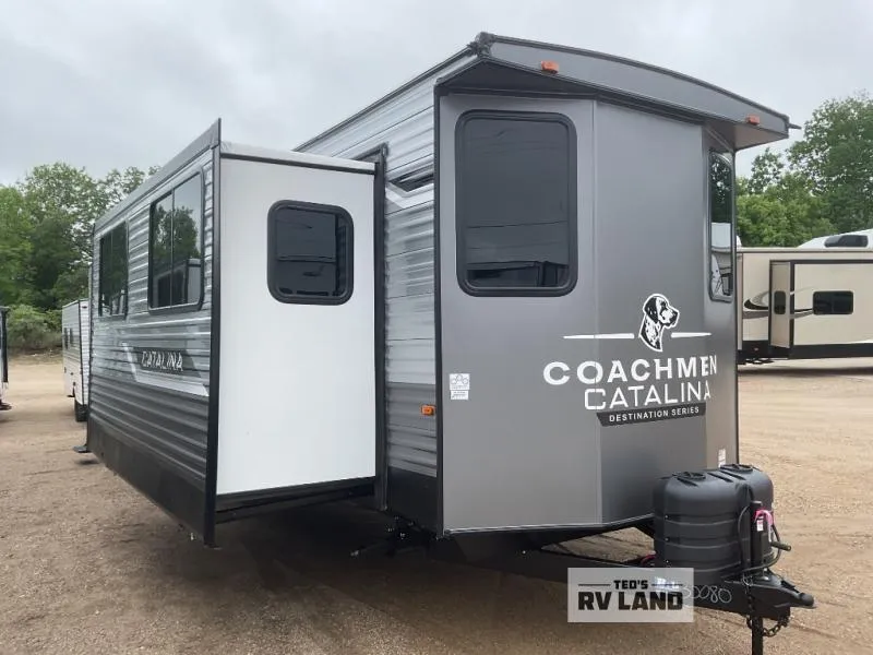 2025 Coachmen Catalina Destination Series 39MKTS - Photo 2
