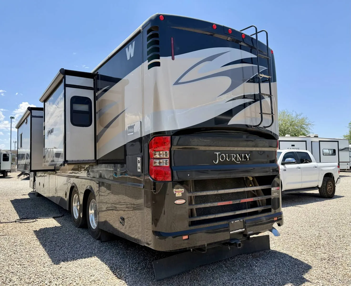 2013 Winnebago Journey 42E - Photo 4