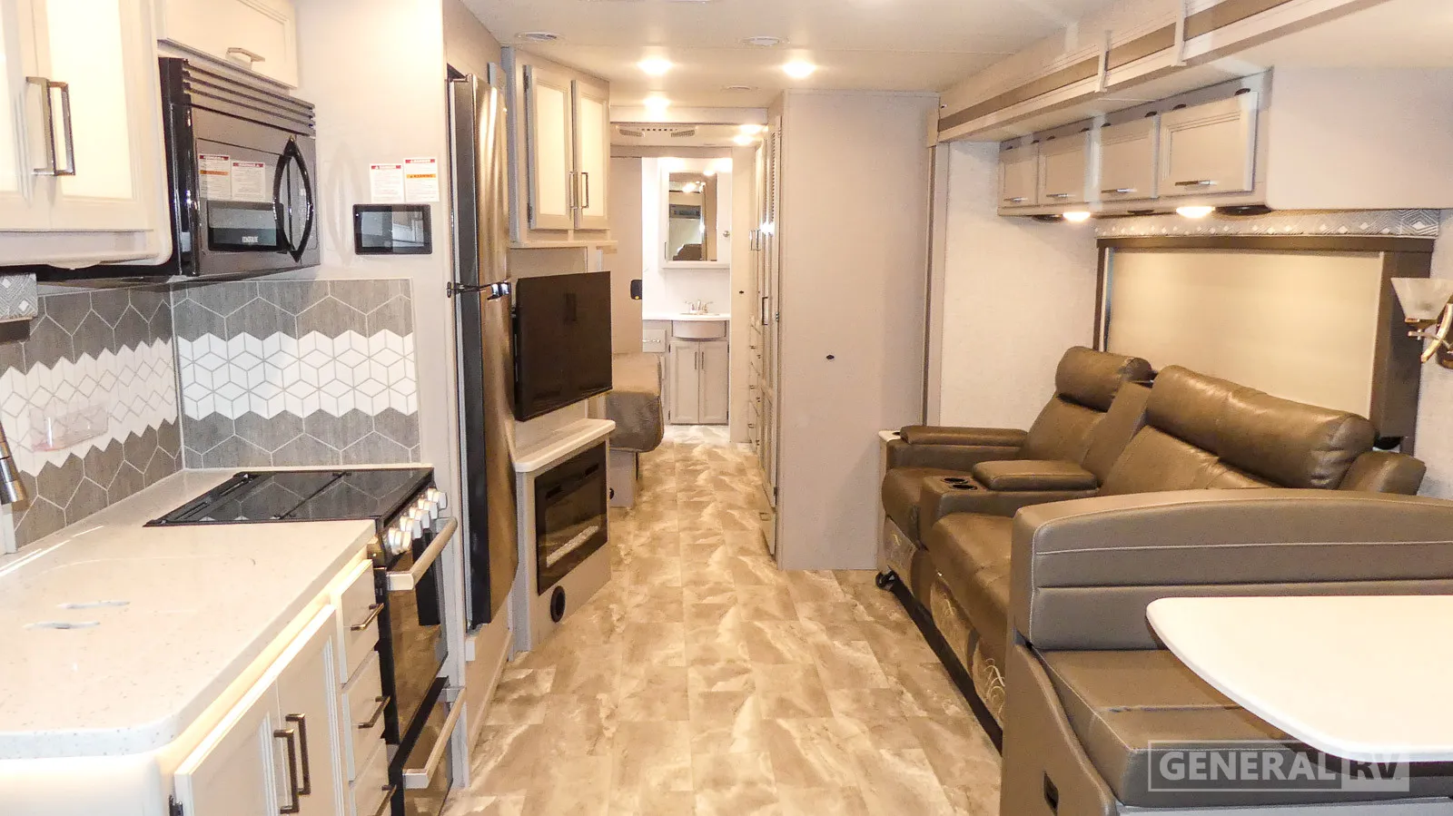 2023 Thor Motor Coach Windsport 35M - Photo 3