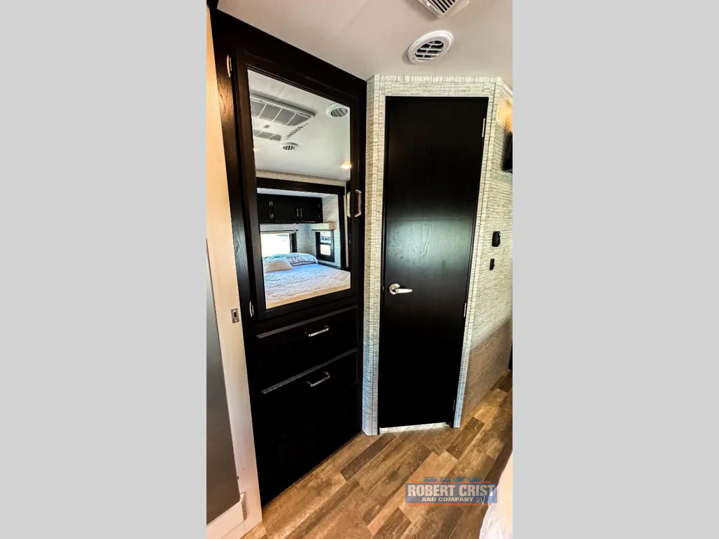 2024 Entegra Coach Vision 27A, Photos photo 36