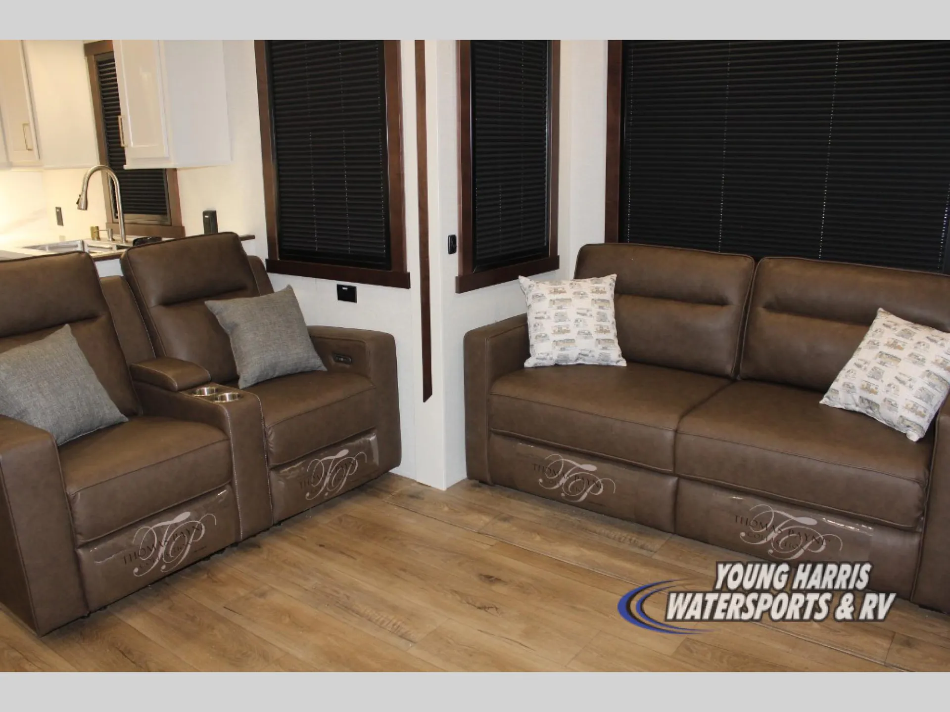2027 Forest River Cedar Creek 390RK — Photo 5