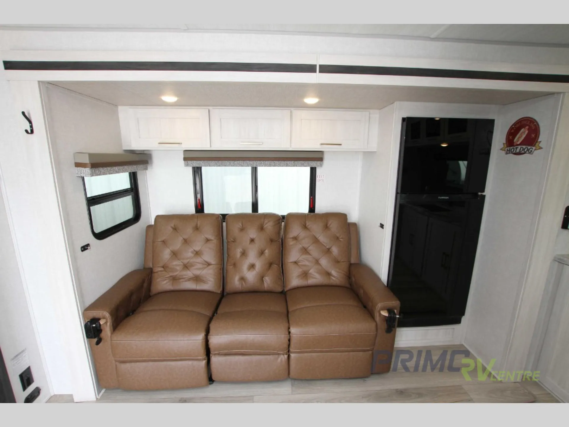 2024 Forest River Grand Surveyor 268FKBS — Photo 5