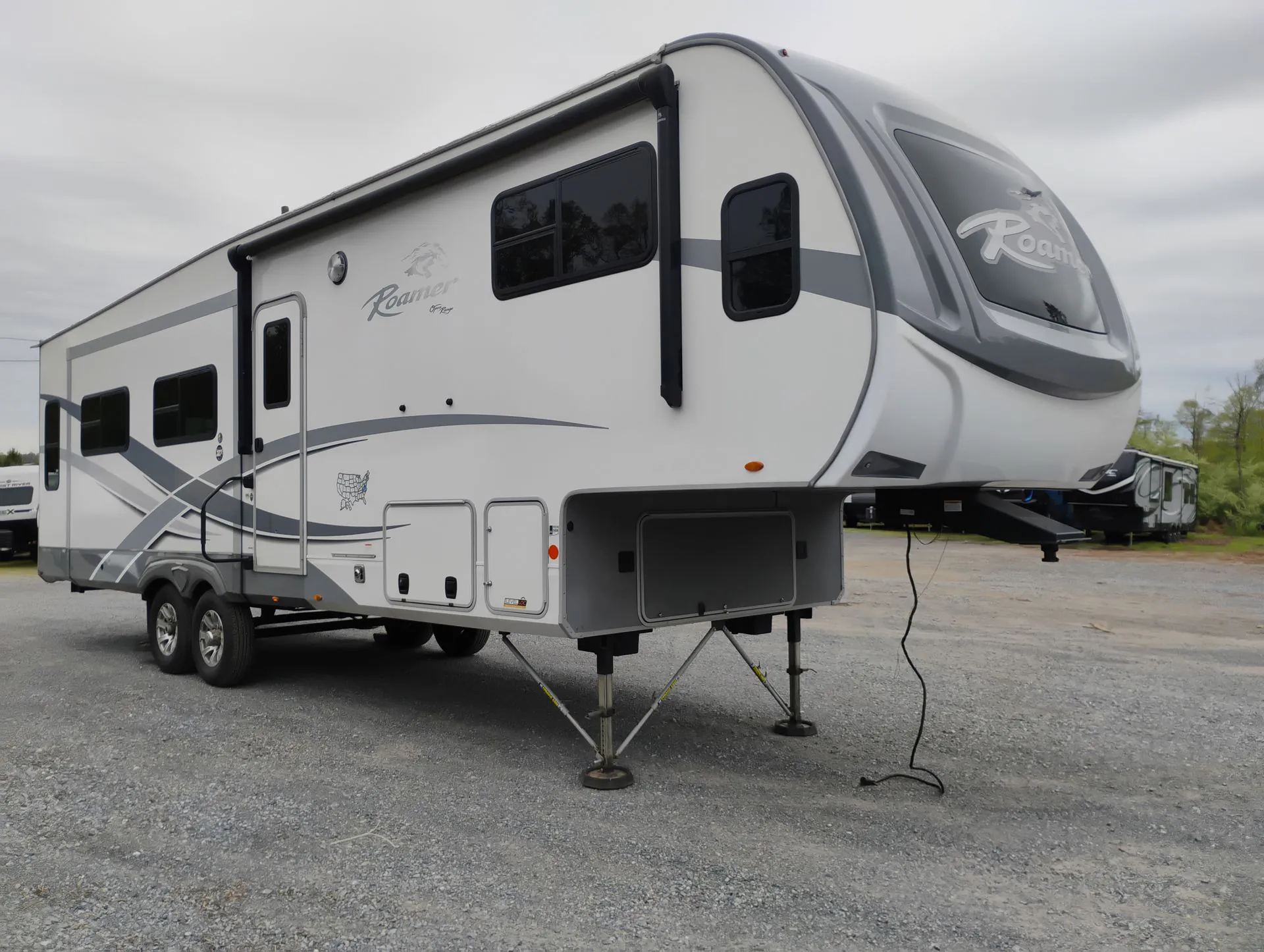 2021 Highland Ridge Roamer RF294RLS - Photo 3