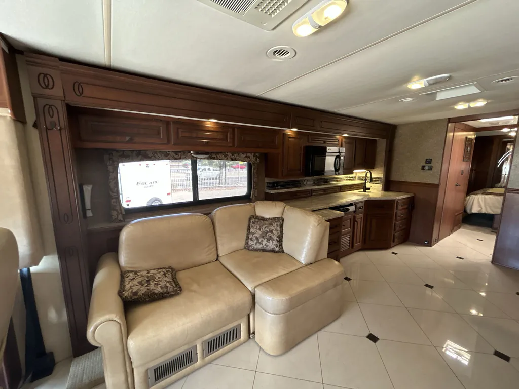 2013 Forest River Berkshire 390 FL, Photos photo 11
