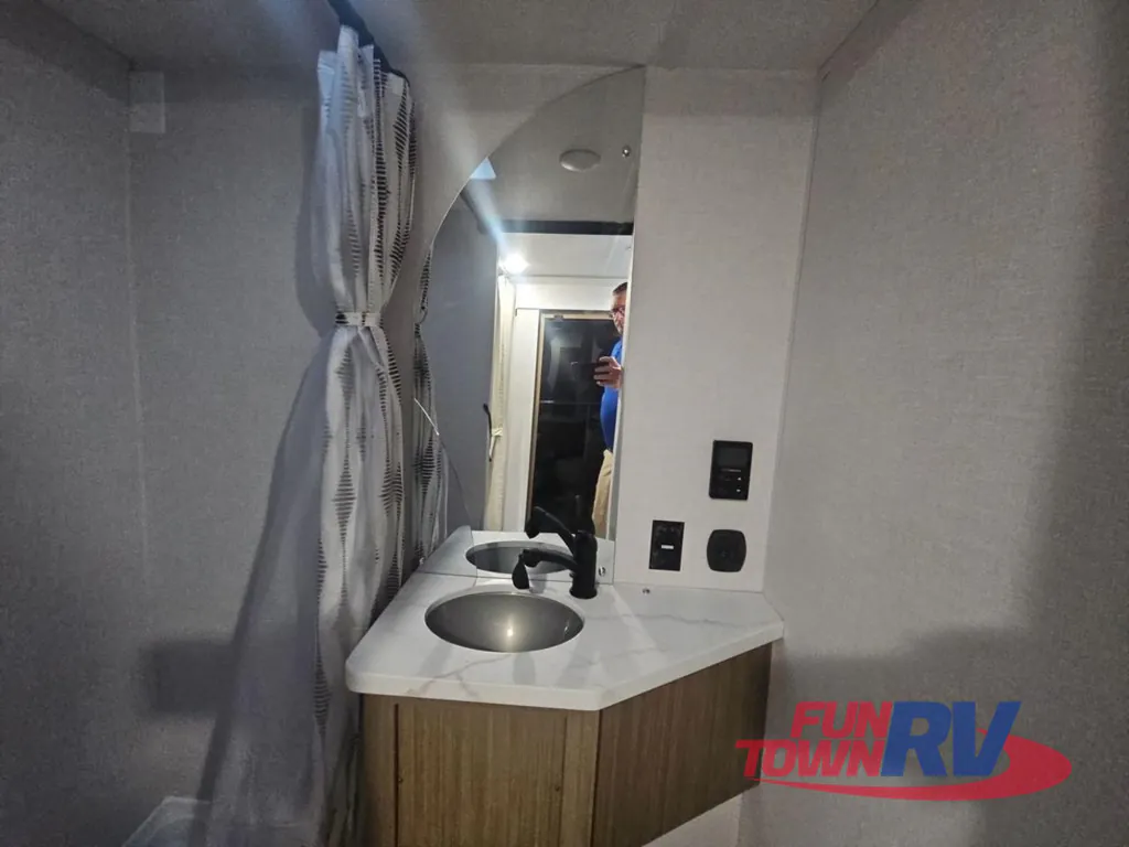 2026 Forest River Wildwood FSX 180ICE, Photos photo 26