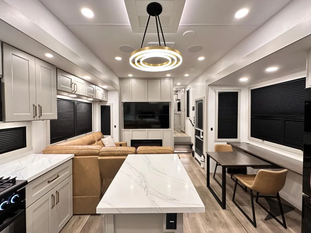 2025 Brinkley Model G 3250, Photos photo 36