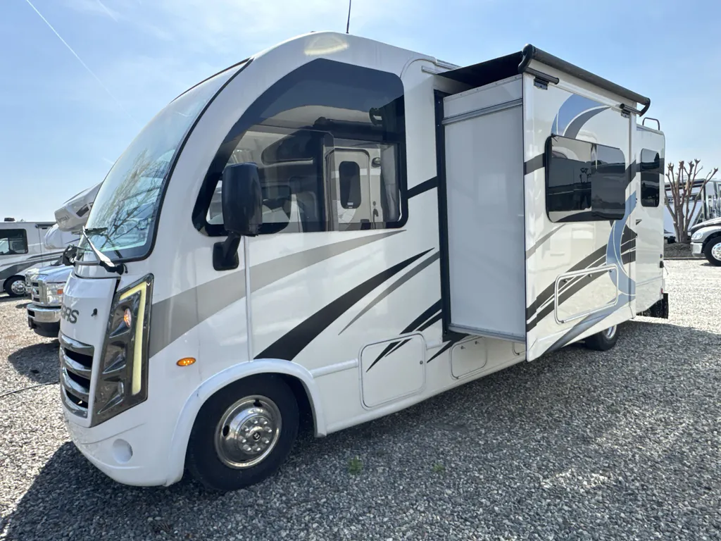 2023 Thor Motor Coach Vegas 24.3, Photos photo 6