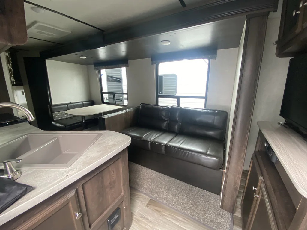 2018 Starcraft Autumn Ridge 26BHS, Photos photo 2