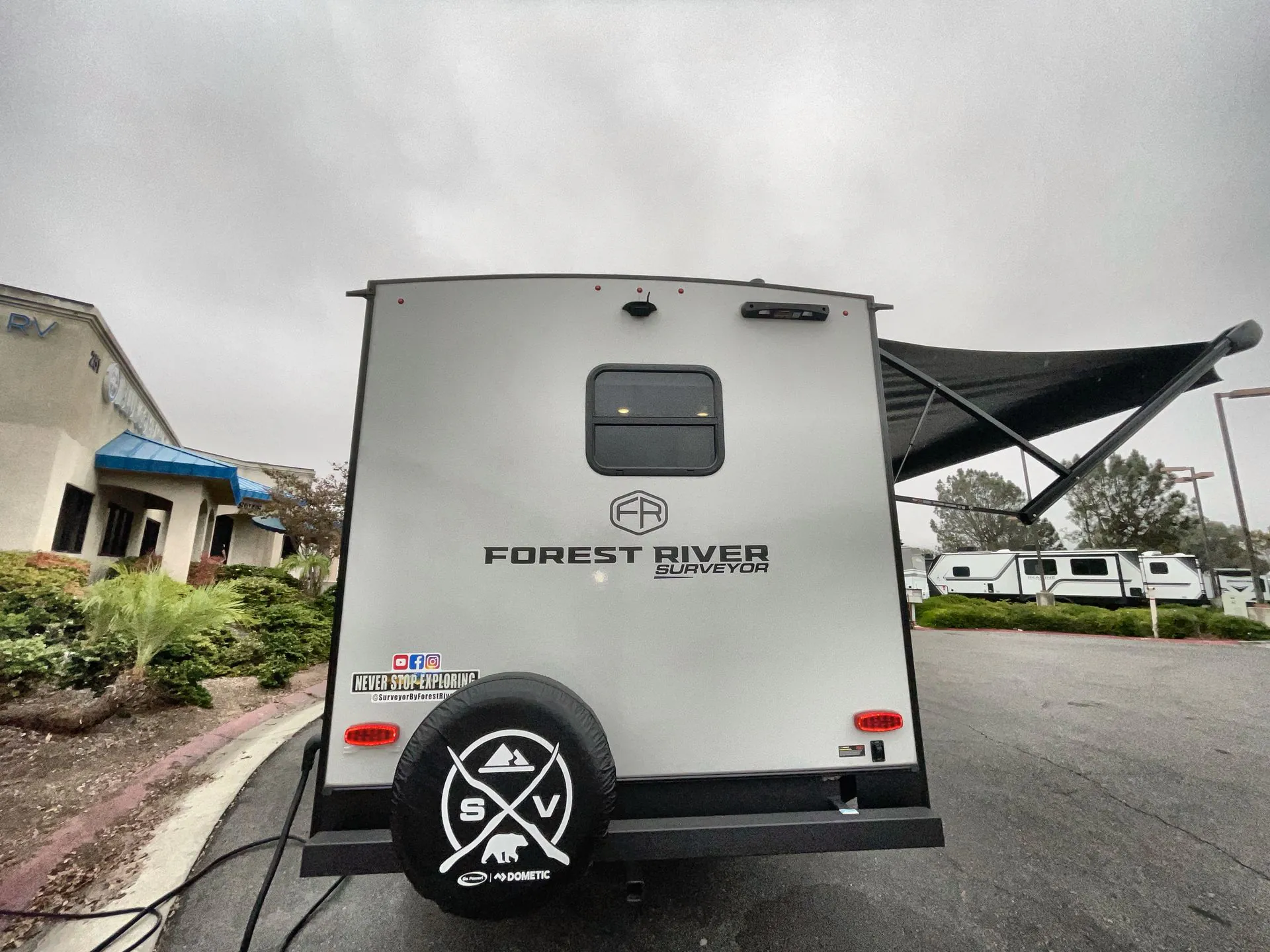2025 Forest River SURVEYOR 268FKBS — Photo 5