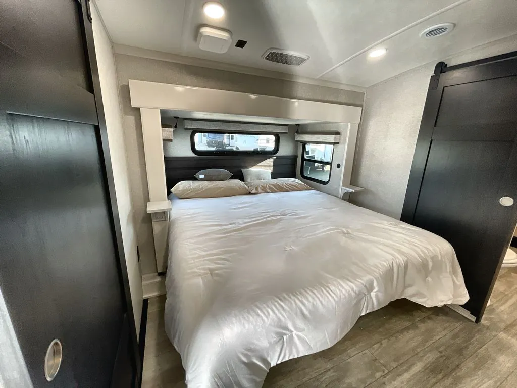 2026 Jayco Pinnacle 36FBTS, Photos photo 17