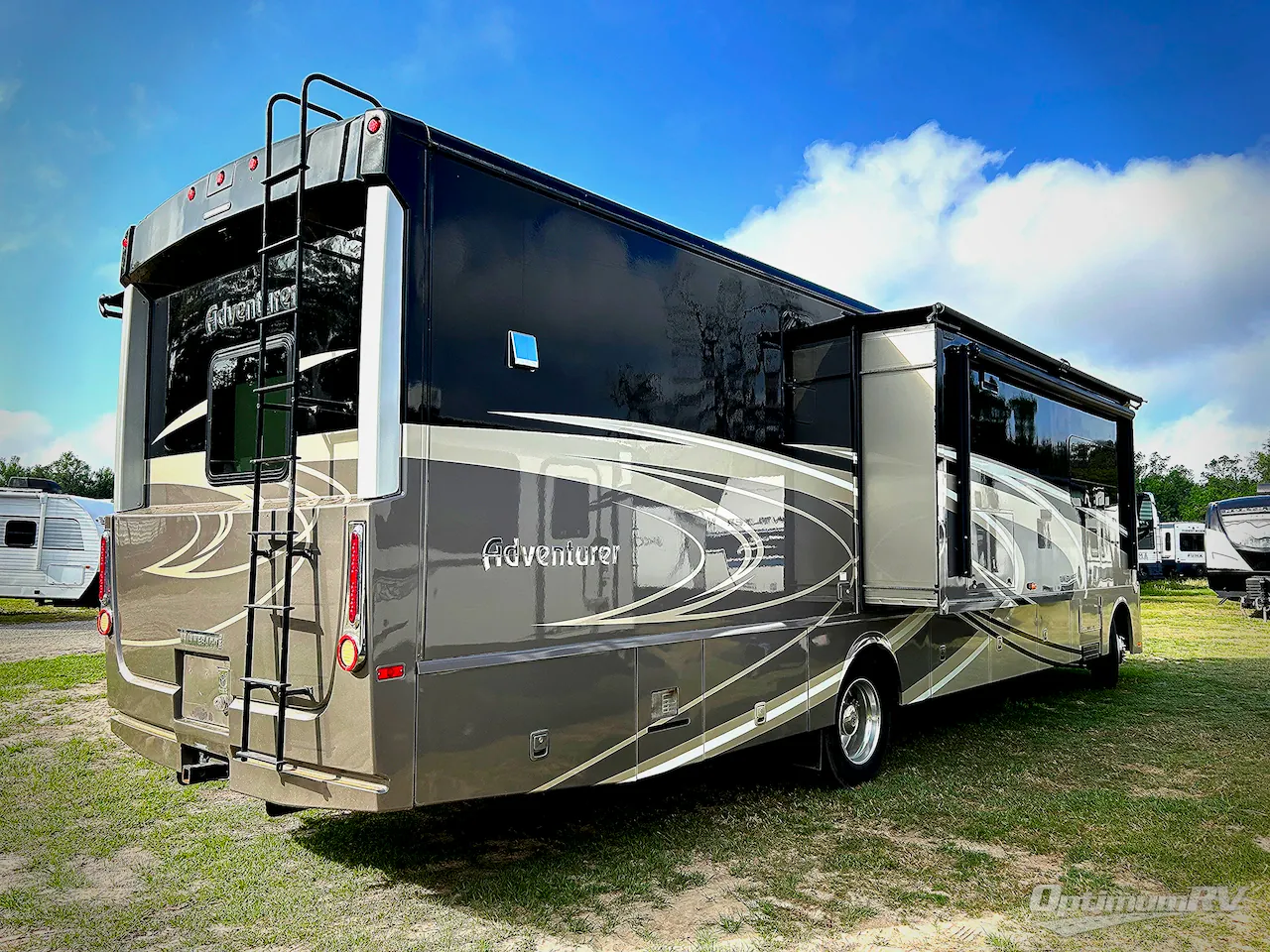 2016 Winnebago Adventurer 38Q - Photo 3