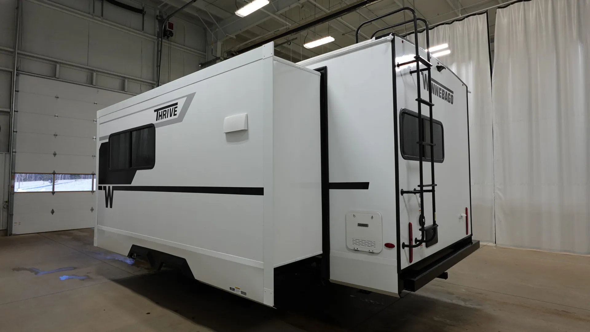 2026 Winnebago Thrive 22MLS - Photo 4