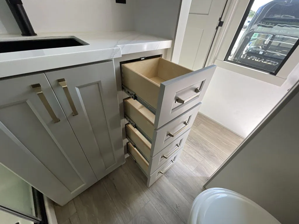 2025 Brinkley Model G 3250, Photos photo 59