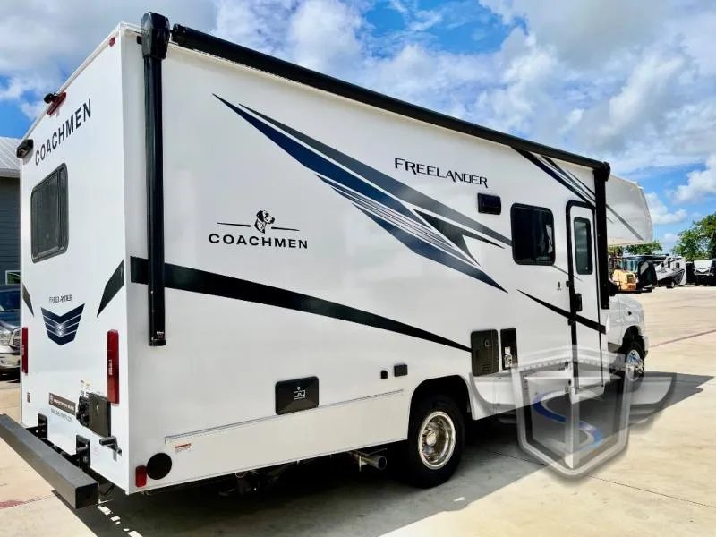 2026 Coachmen Freelander 23FS - Photo 4