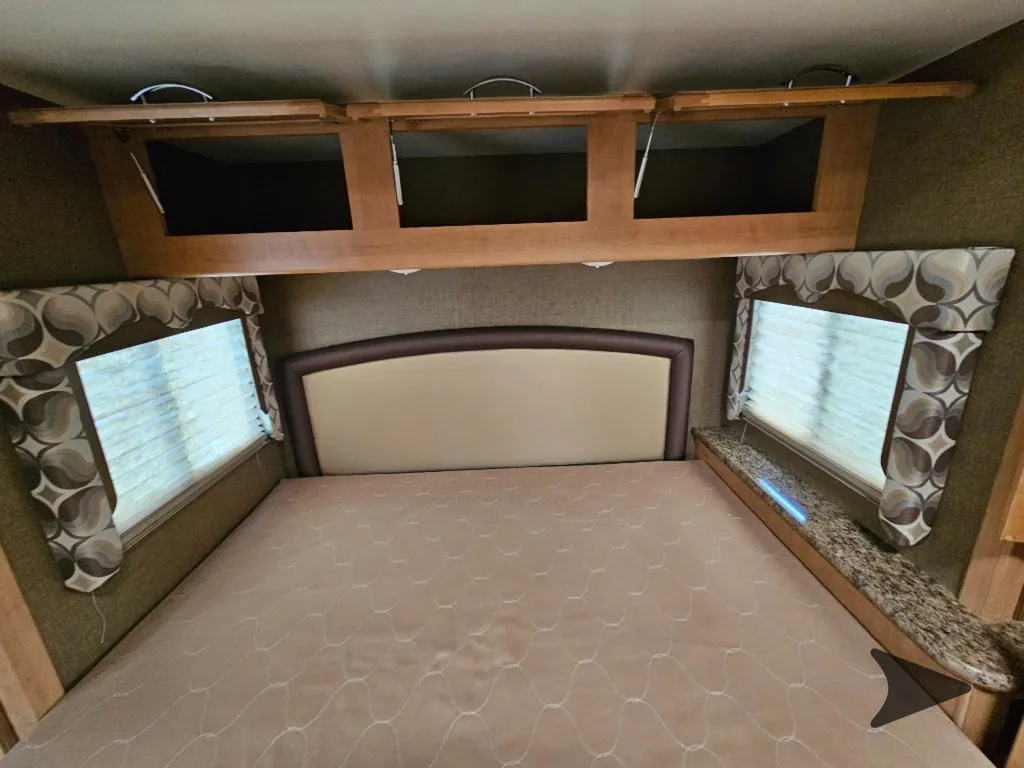 2017 Thor Motor Coach Freedom Elite 22FE, Photos photo 22