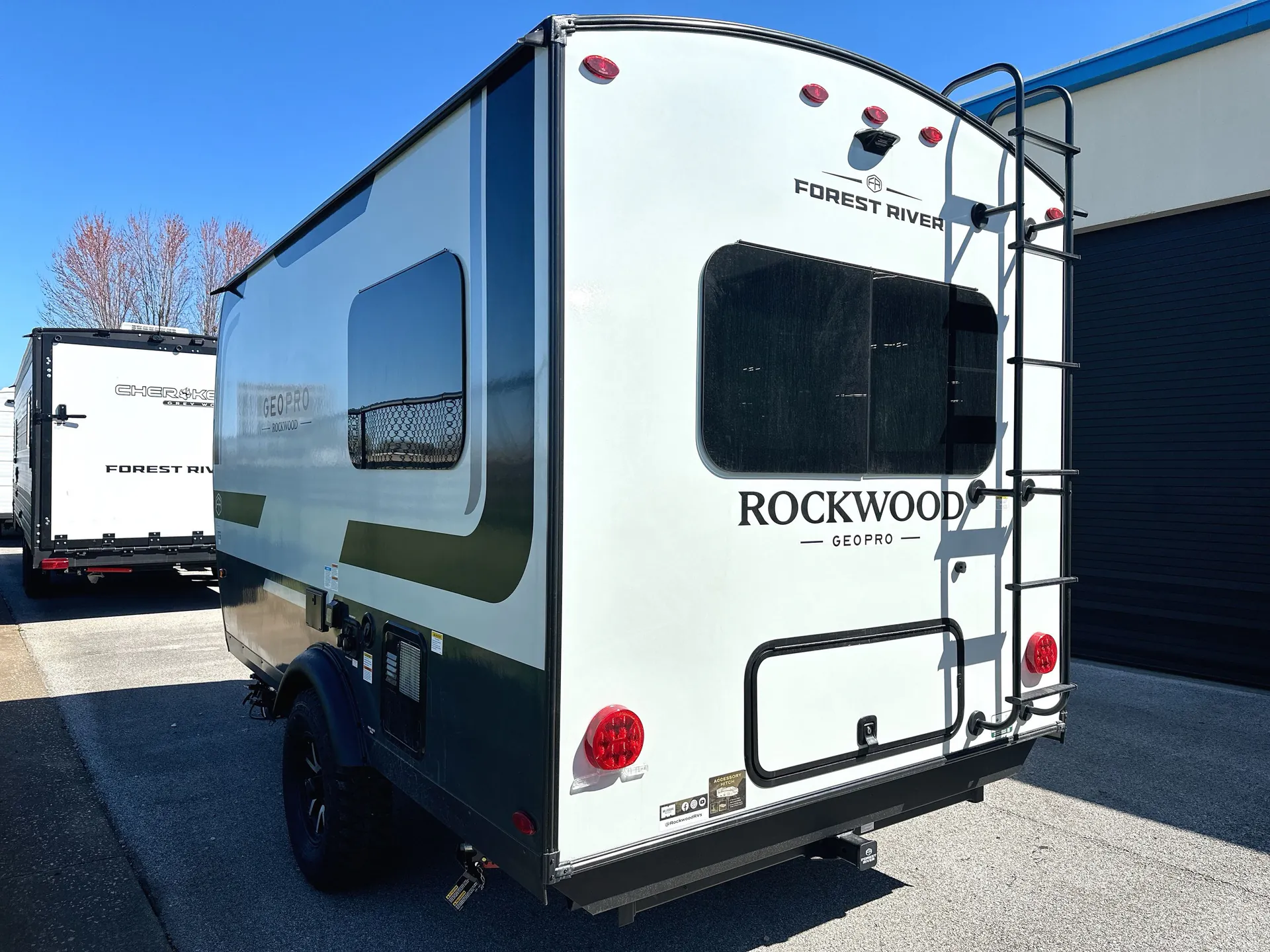 2026 Forest River Rockwood Geo-Pro 15TB — off campside