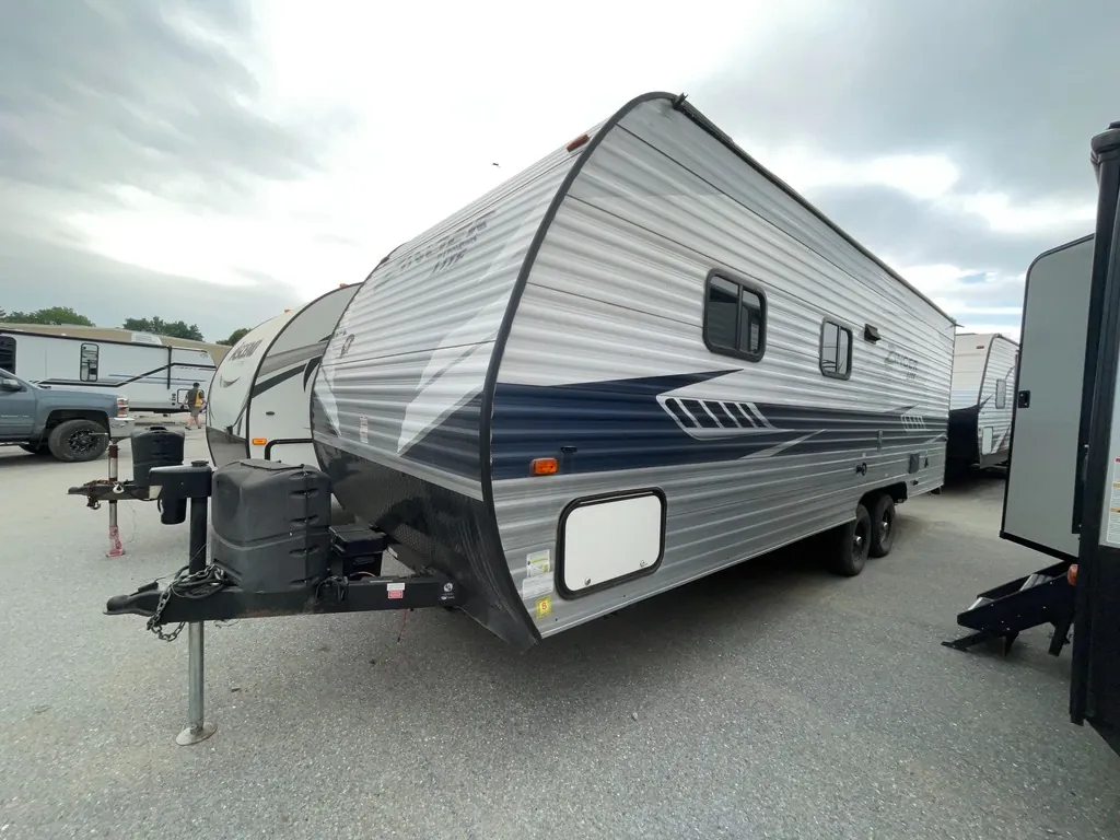2021 CrossRoads Zinger Lite ZR229BH - Photo 4