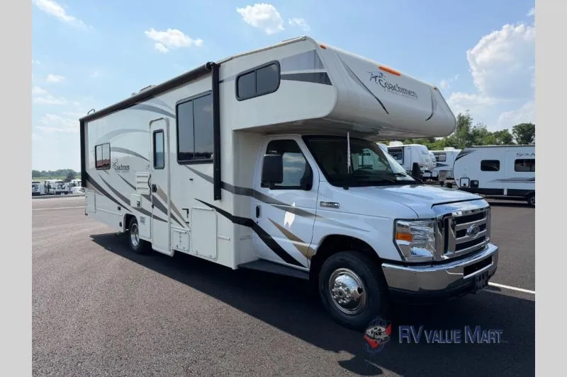 2018 Coachmen Freelander 27QB - Photo 2
