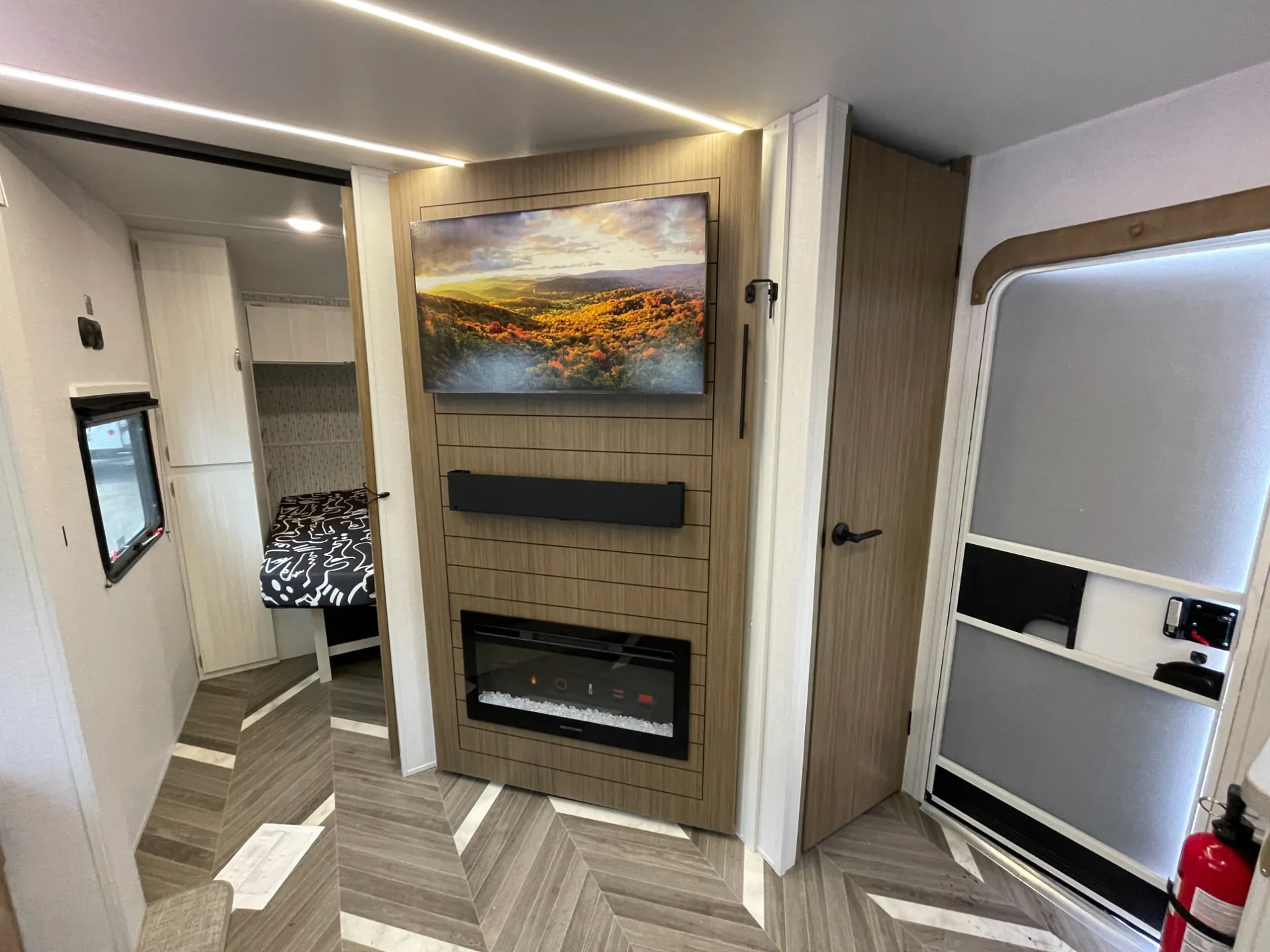 2026 Forest River Ozark 2690BHK — Photo 5