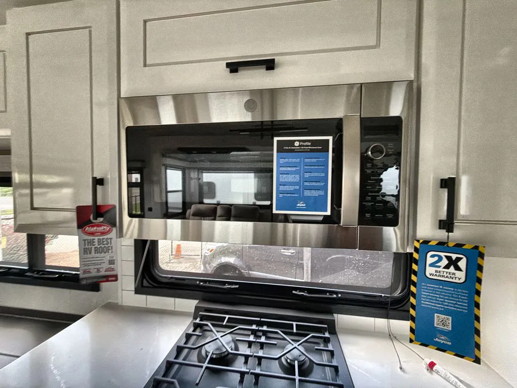 2027 Jayco Pinnacle 36FBTS, Photos photo 30