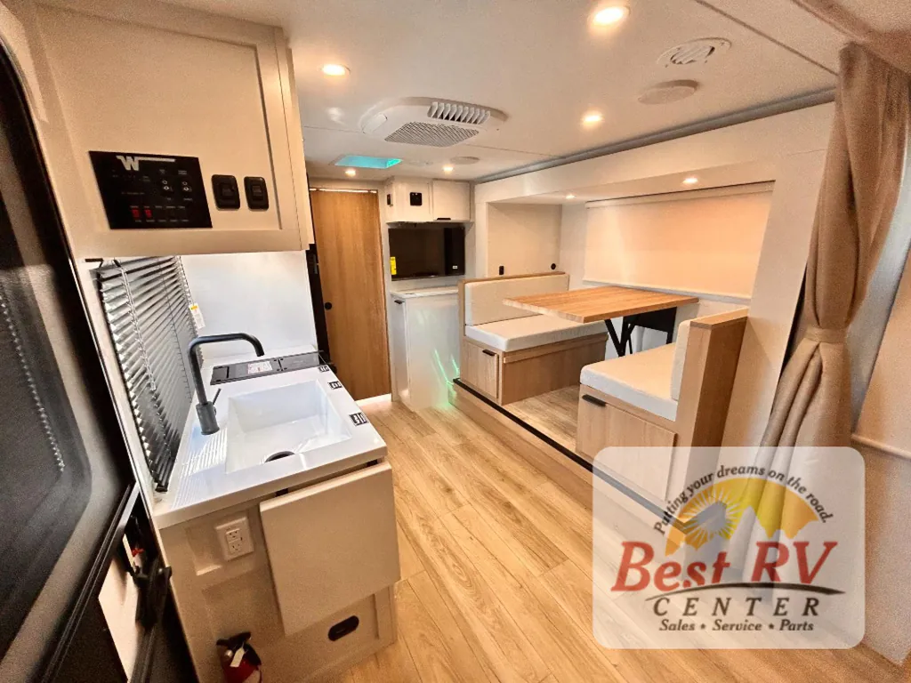 2027 Winnebago Micro Minnie 2108DS, Photos photo 10