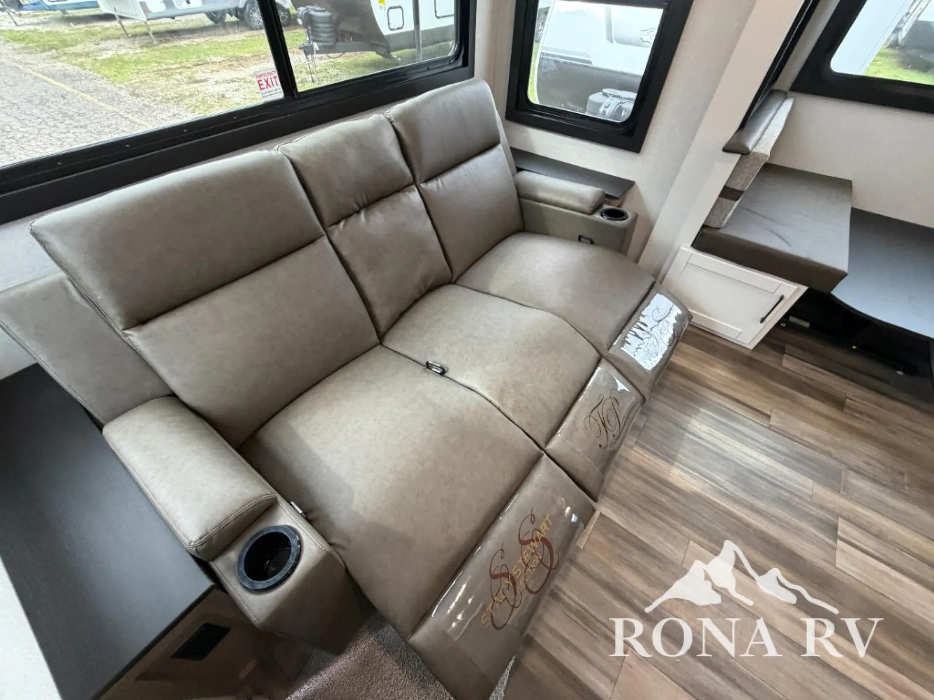 2026 Open Range RV Range Lite 260RLL - Photo 3