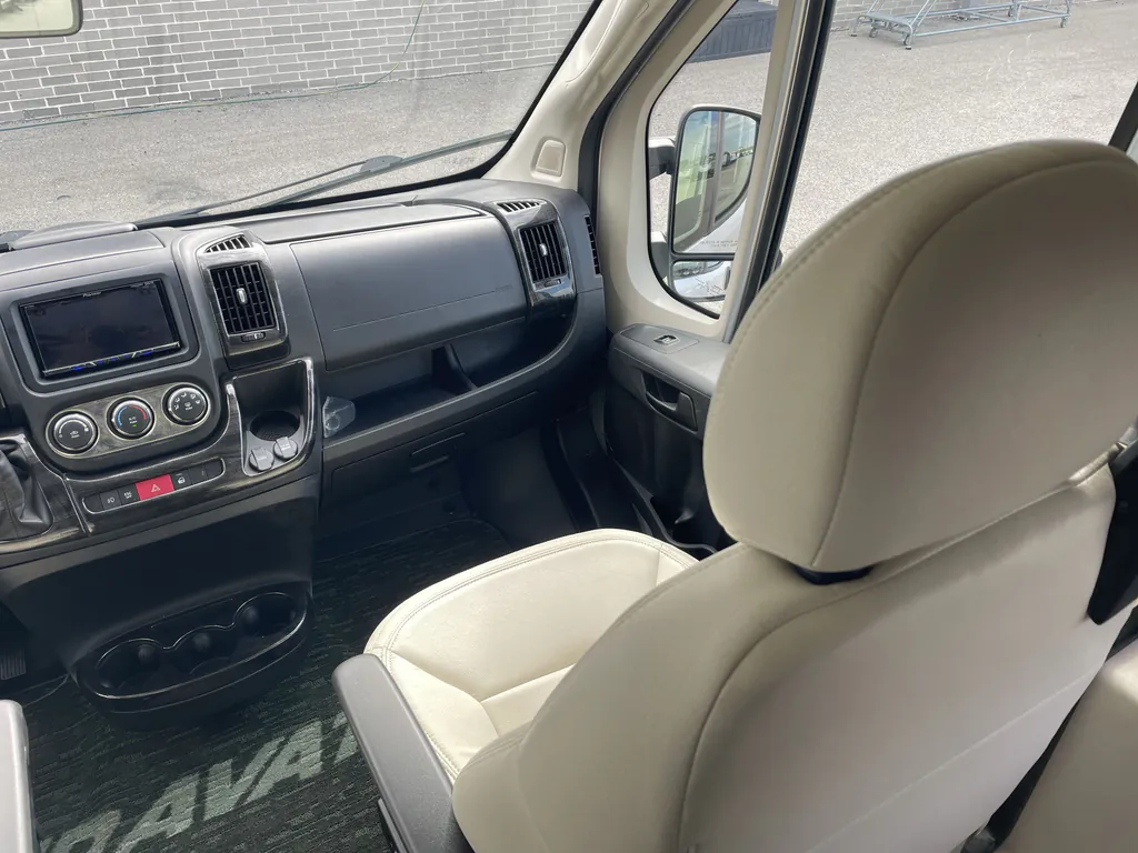 2022 Winnebago Travato 59KL, Photos photo 28