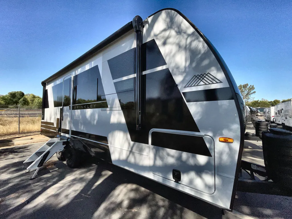 2026 Brinkley Model I 235, Photos photo 2