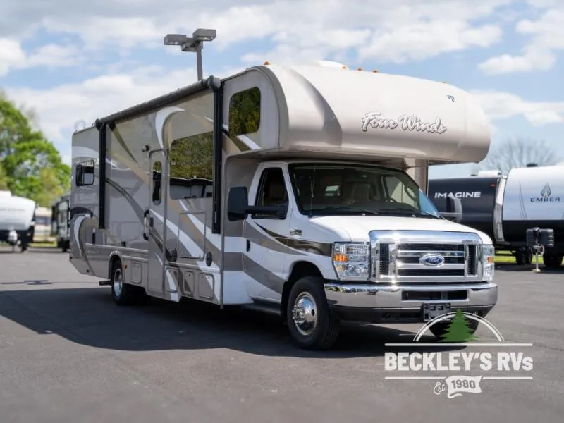2016 Thor Motor Coach Four Winds 31W - Photo 2