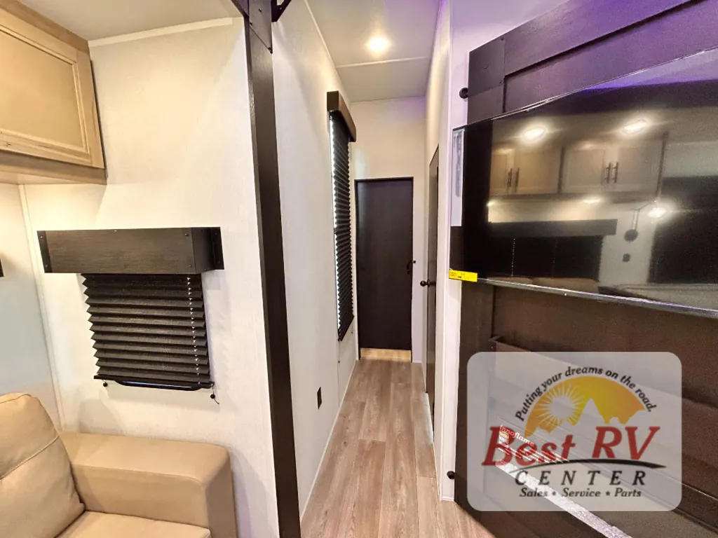 2027 Forest River Cherokee Timberwolf 39DC, Photos photo 39