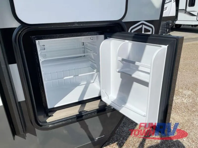 2026 Forest River RV Rockwood GEO Pro 20FK - Photo 4