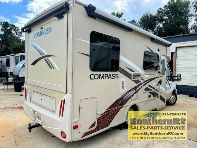 2017 Thor Motor Coach Compass 23TR - Photo 3