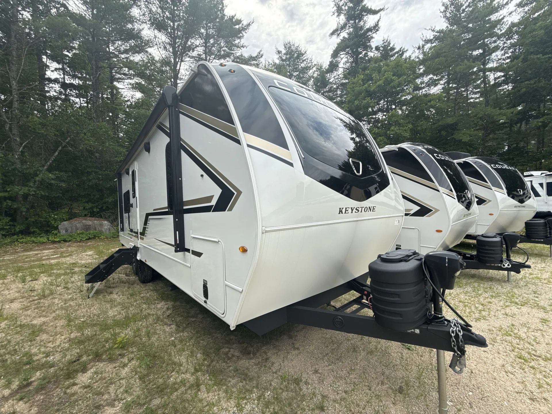 2026 Keystone Cougar Half-Ton 25MLE - Photo 2