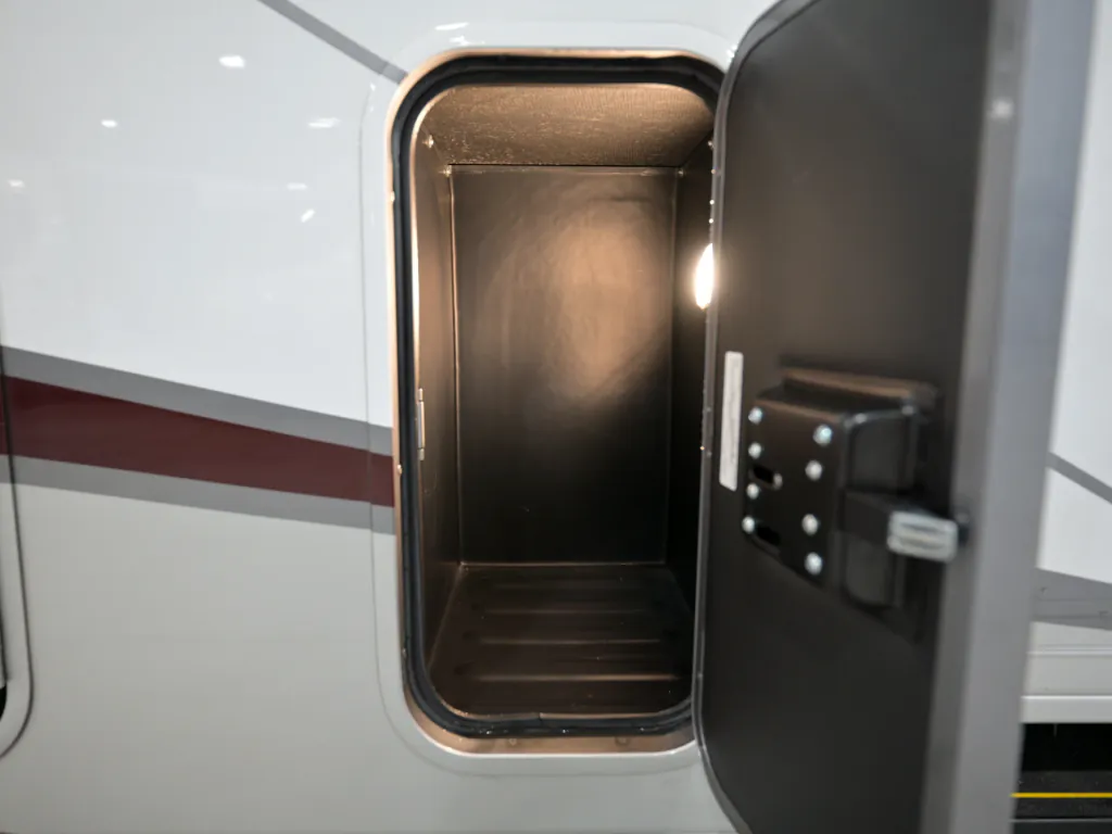 2027 Entegra Coach Vision XL 36C, Photos photo 45