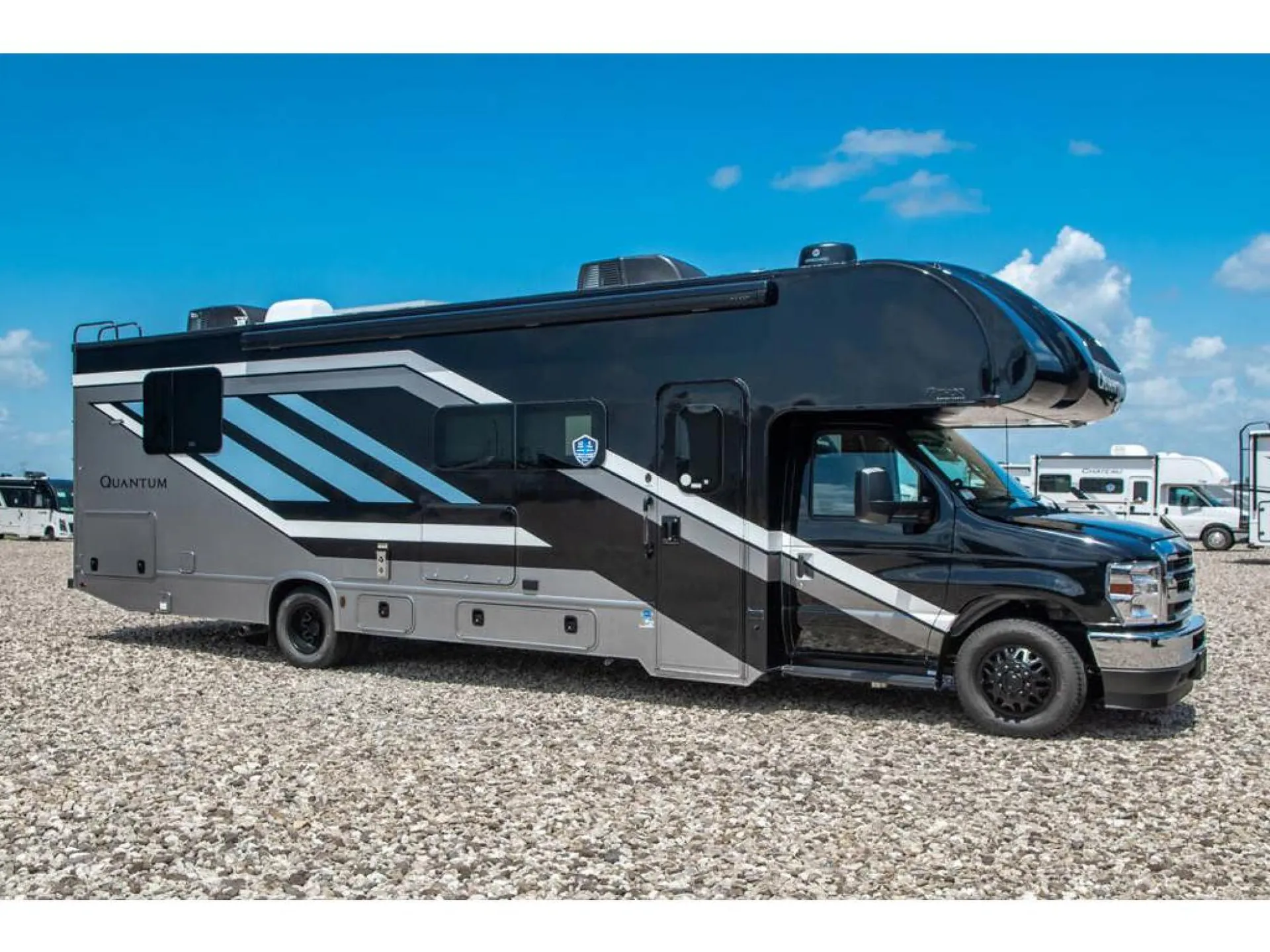 2027 Thor Motor Coach Quantum HS31 - Photo 2