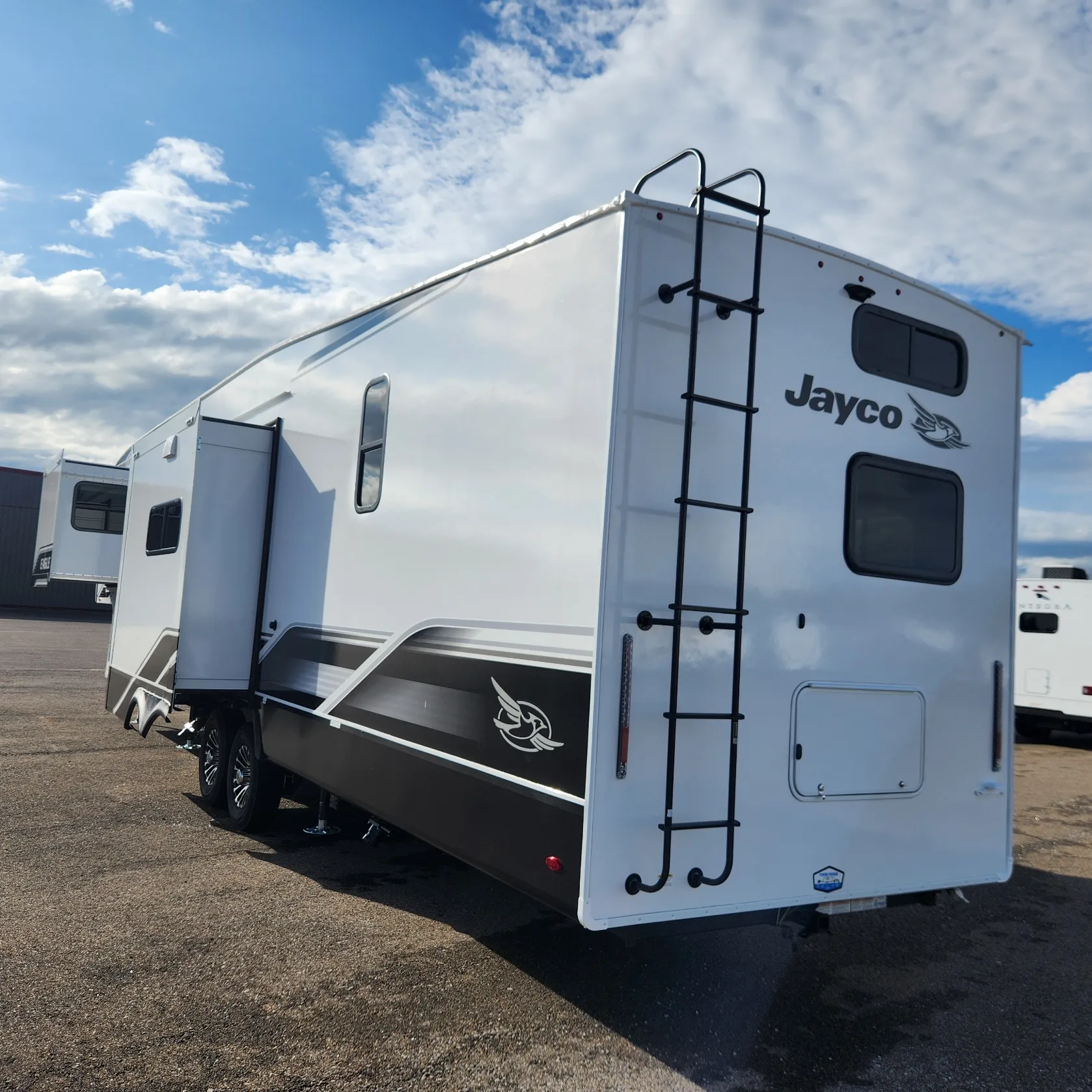2026 Jayco Eagle 360DBOK - Photo 4
