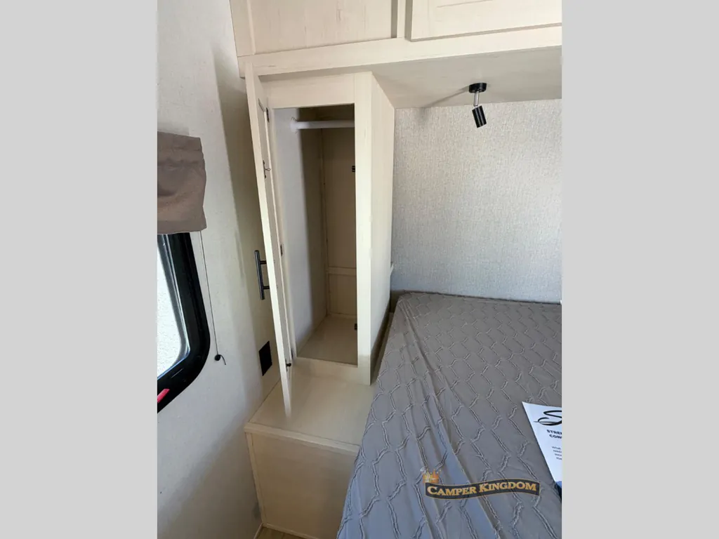2027 Shasta I-5 530BQB, Photos photo 21