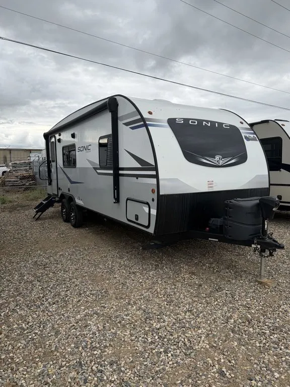 2022 Venture RV Sonic SN231VRK - Photo 2