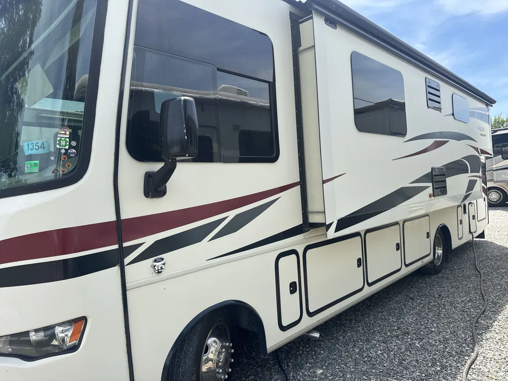2015 Jayco Precept 29UM, Photos photo 6
