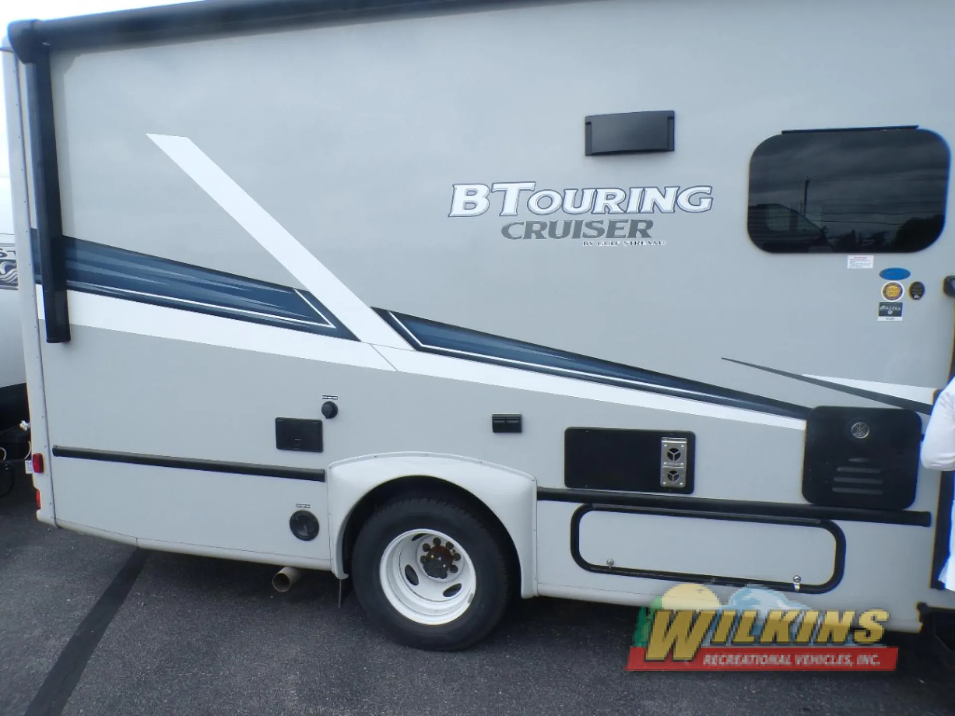 2026 Gulf Stream RV BT Cruiser 5245 - Photo 3